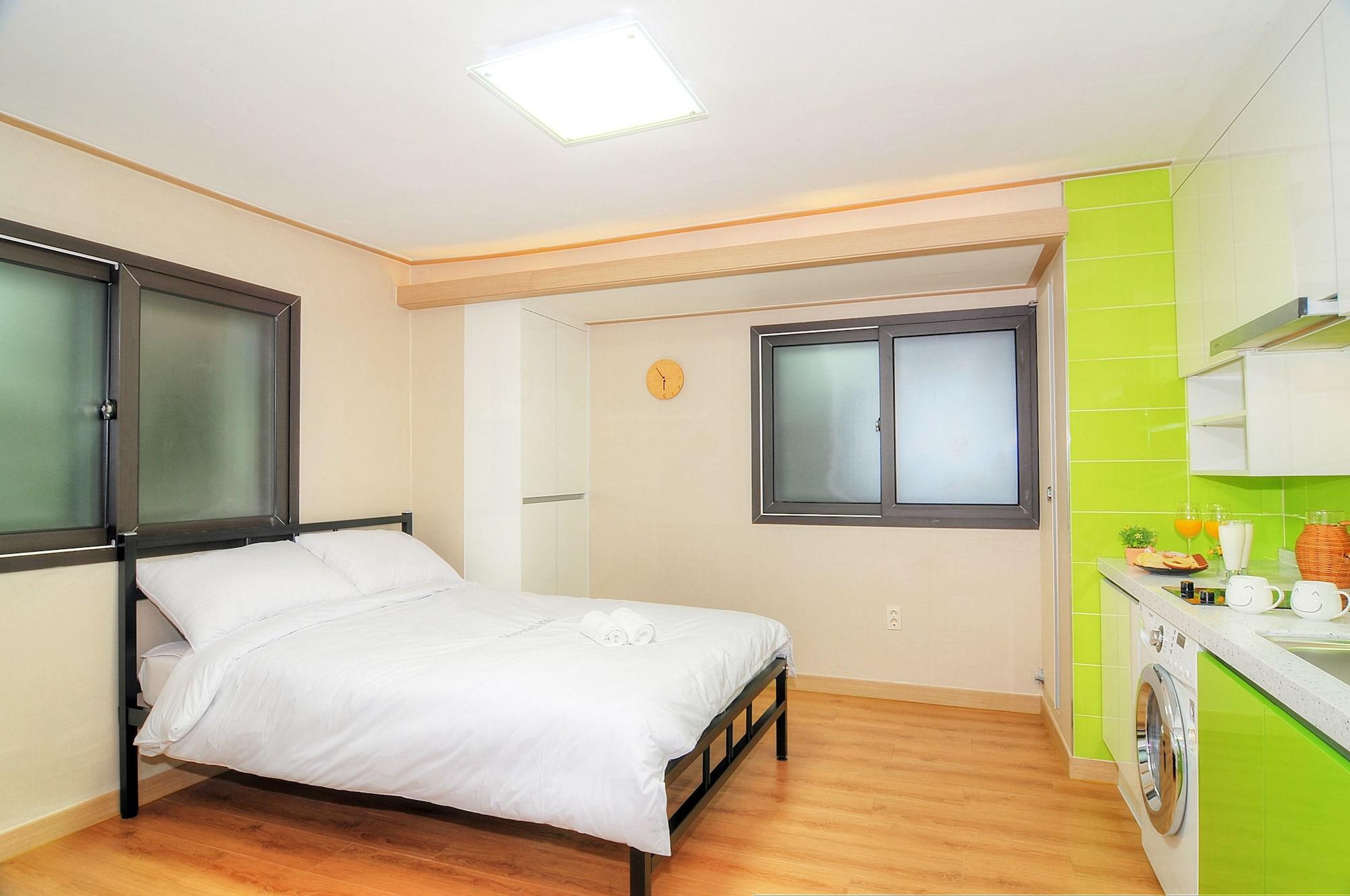 Hostel Kw Sinsa